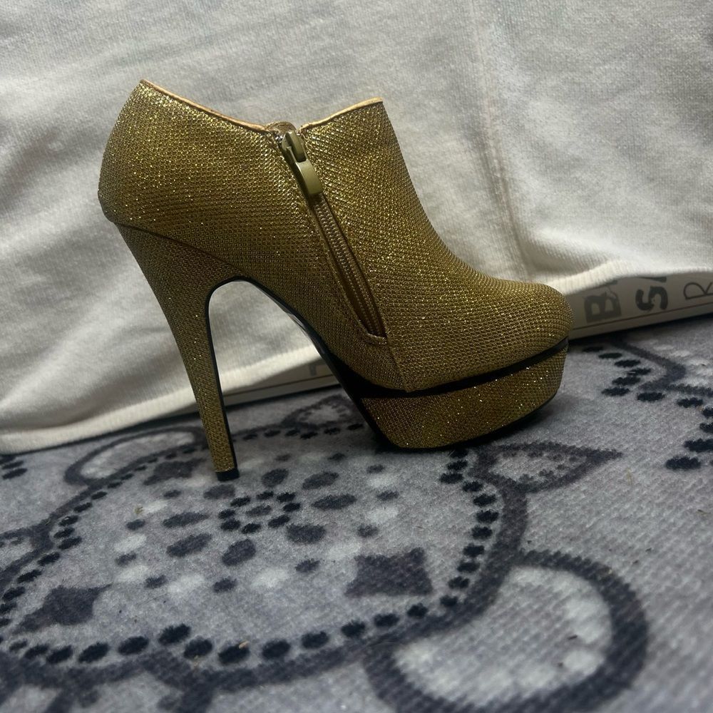 Kalli heal / Dollhouse shoes/ sexy heal